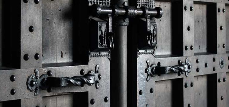 steel entry door repair in Menifee